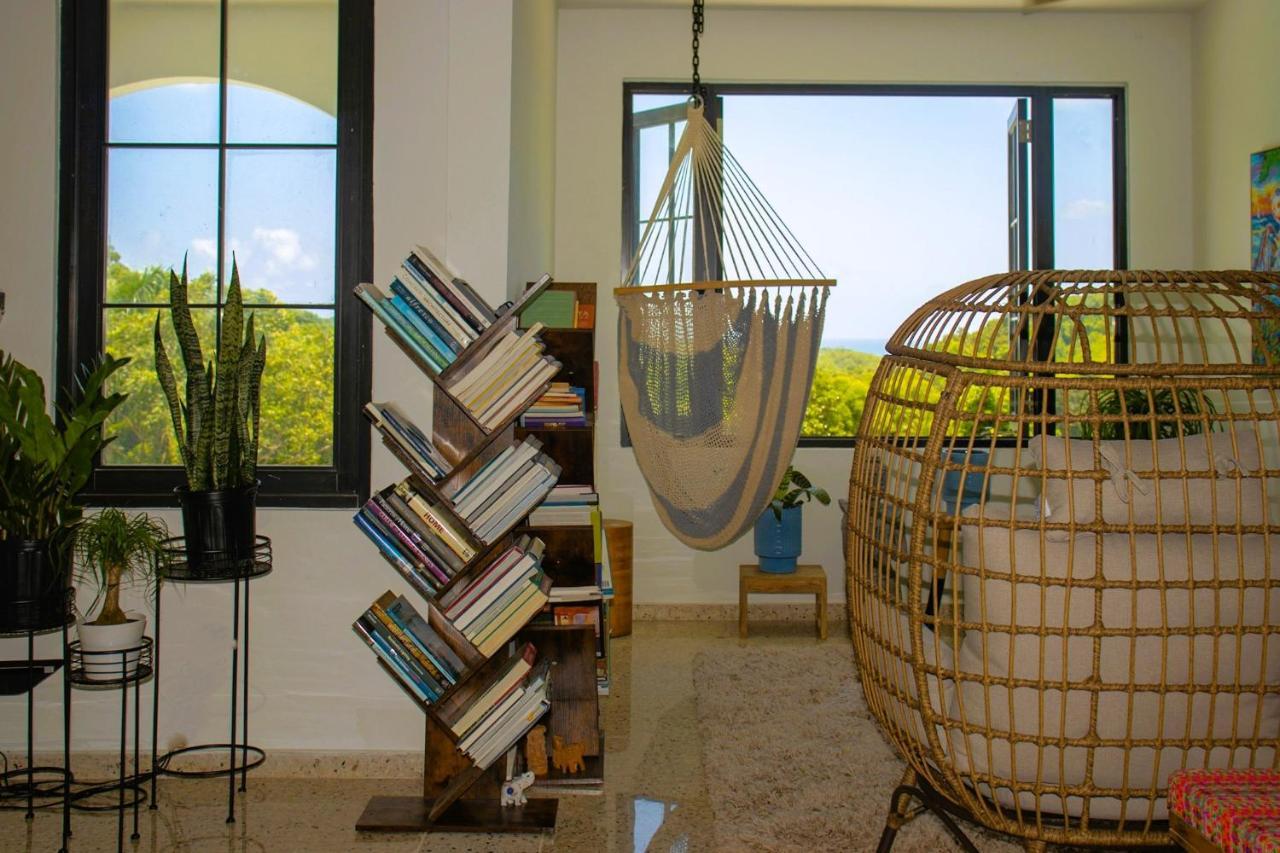 The Serene House Bed & Breakfast Лукильо Екстериор снимка