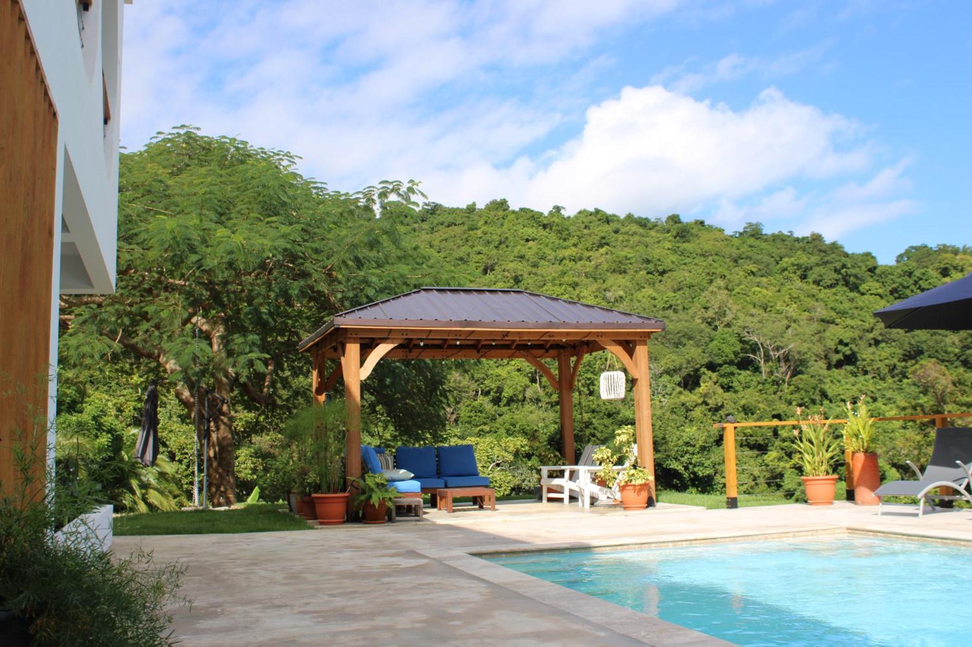 The Serene House Bed & Breakfast Лукильо Екстериор снимка